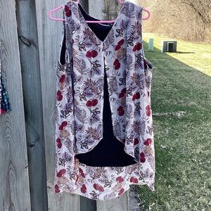 Sleeveless Floral Overlay Blouse in Cream and Burgundy